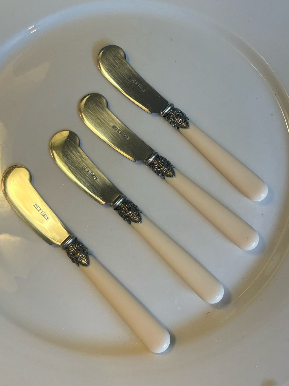 4 butter knives from EME INOX Italy.